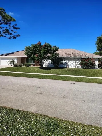 4811 Dorchester Mews Haverhill FL 33415