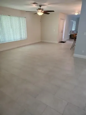 4811 Dorchester Mews Haverhill FL 33415