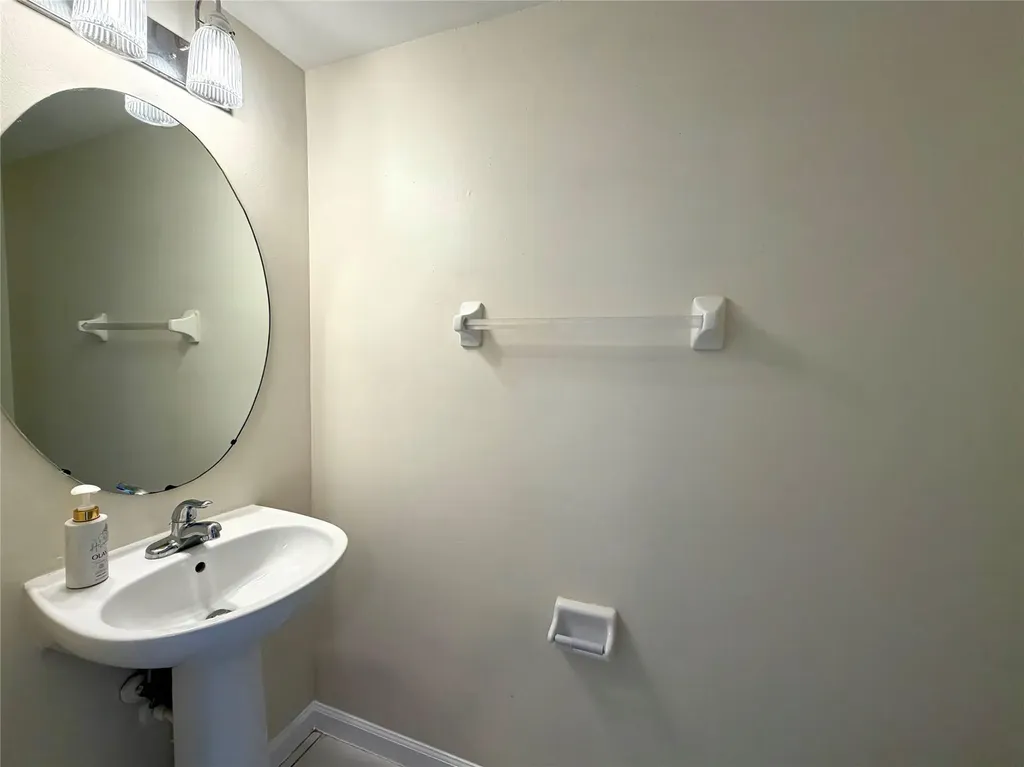 9914 NW 56th Place Coral Springs FL 33076