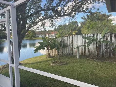 139 NW 72nd Avenue Plantation FL 33317