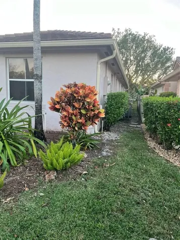 139 NW 72nd Avenue Plantation FL 33317