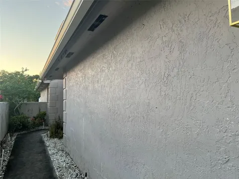 139 NW 72nd Avenue Plantation FL 33317