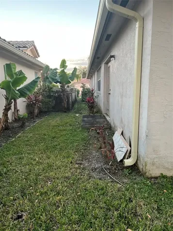 139 NW 72nd Avenue Plantation FL 33317