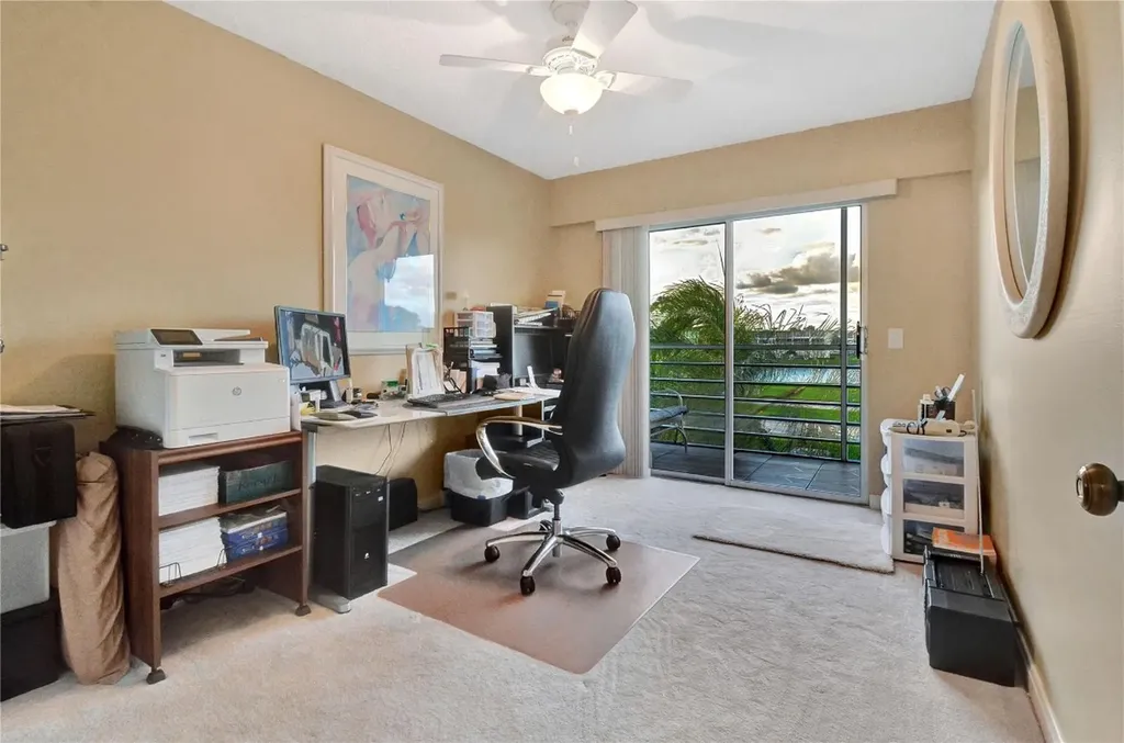 33 Fanshaw A Boca Raton FL 33434