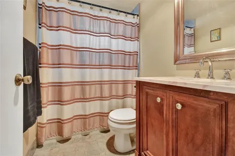 33 Fanshaw A Boca Raton FL 33434