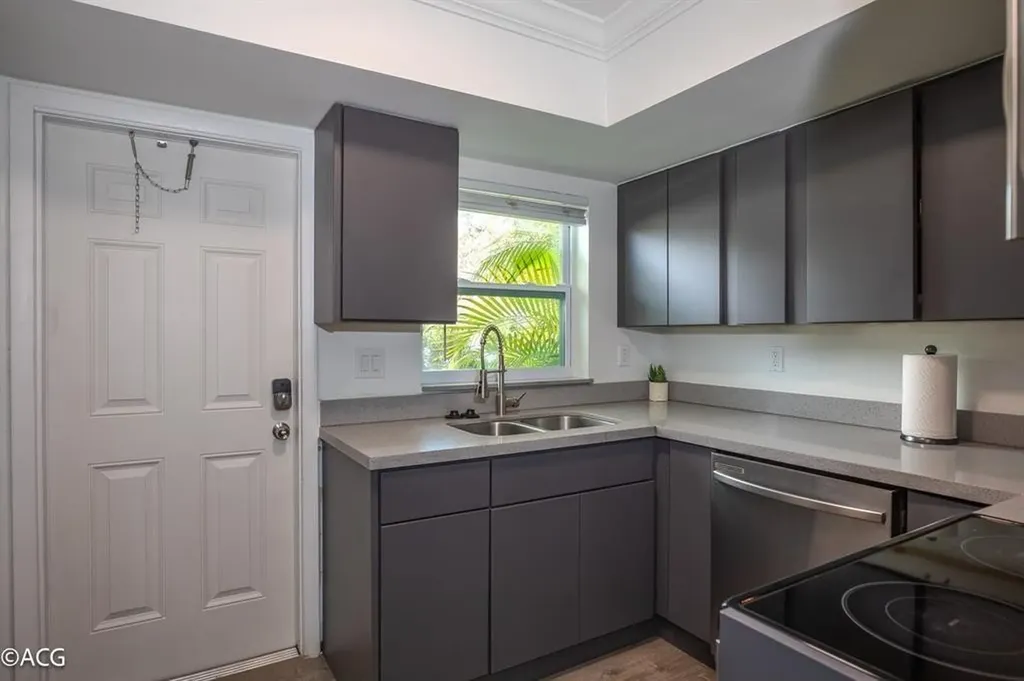 19 NE 16th Street Fort Lauderdale FL 33304