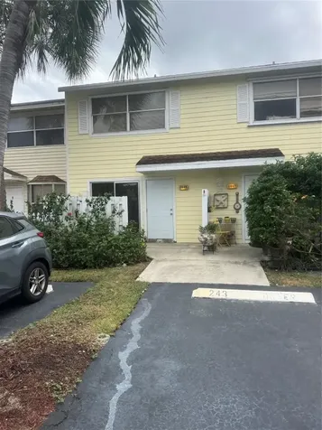 2845 NE 15th Street Pompano Beach FL 33062