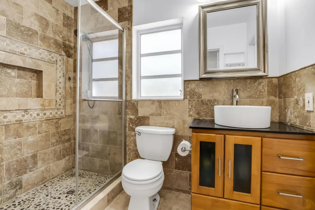 4250 NW 107th Avenue Coral Springs FL 33065
