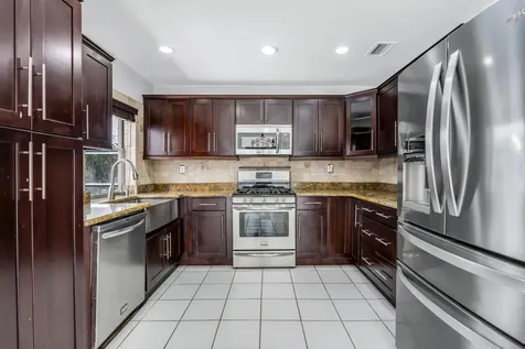 4250 NW 107th Avenue Coral Springs FL 33065