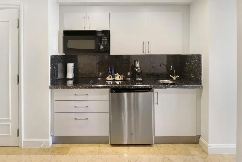 601 N Ft Lauderdale Beach Boulevard Fort Lauderdale FL 33304
