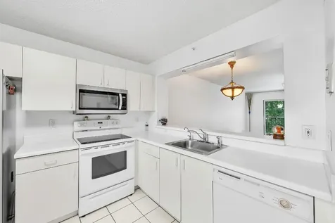 9580 Weldon Circle Tamarac FL 33321