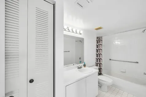 9580 Weldon Circle Tamarac FL 33321