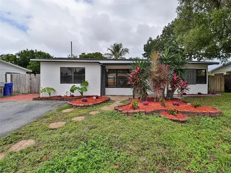 2820 NE 9th Terrace Pompano Beach FL 33064