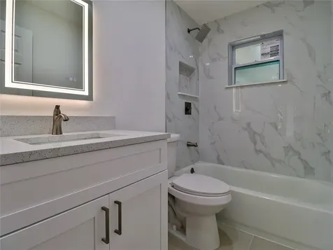 2820 NE 9th Terrace Pompano Beach FL 33064