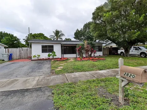 2820 NE 9th Terrace Pompano Beach FL 33064