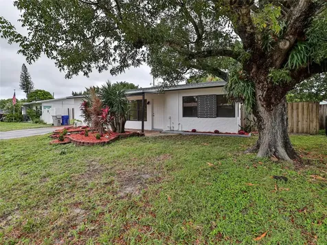 2820 NE 9th Terrace Pompano Beach FL 33064