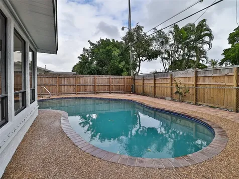 2820 NE 9th Terrace Pompano Beach FL 33064
