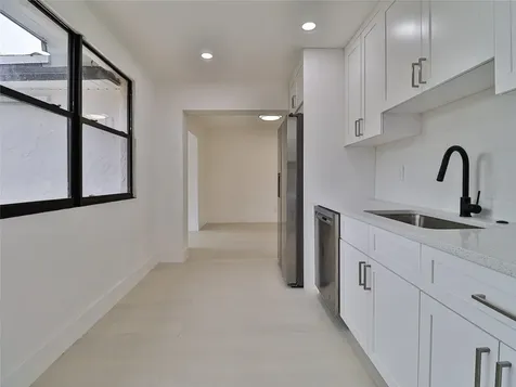 2820 NE 9th Terrace Pompano Beach FL 33064