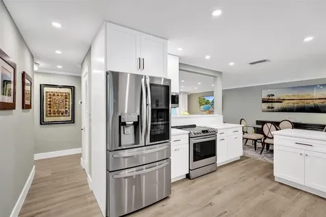 1701 NE 27th Drive Wilton Manors FL 33334