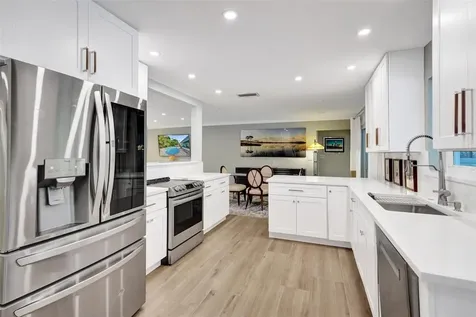 1701 NE 27th Drive Wilton Manors FL 33334