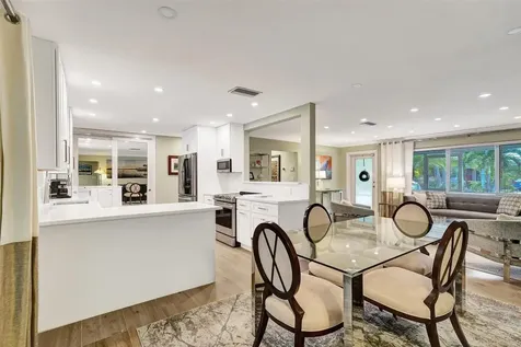 1701 NE 27th Drive Wilton Manors FL 33334