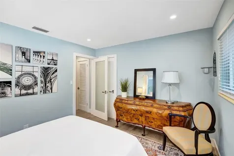 1701 NE 27th Drive Wilton Manors FL 33334