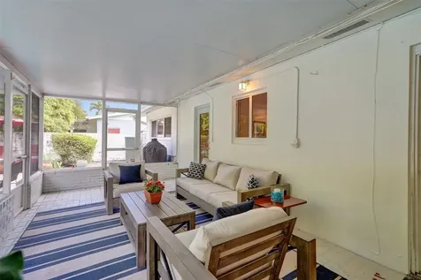 1701 NE 27th Drive Wilton Manors FL 33334