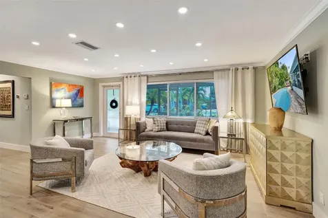 1701 NE 27th Drive Wilton Manors FL 33334