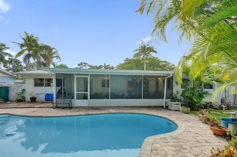 1701 NE 27th Drive Wilton Manors FL 33334