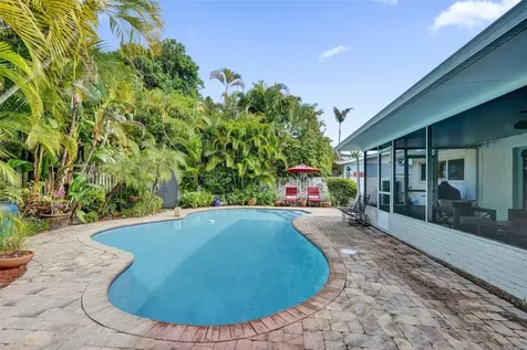 1701 NE 27th Drive Wilton Manors FL 33334