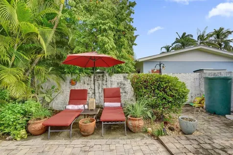 1701 NE 27th Drive Wilton Manors FL 33334