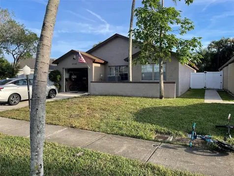 9020 Pine Springs Drive Boca Raton FL 33428