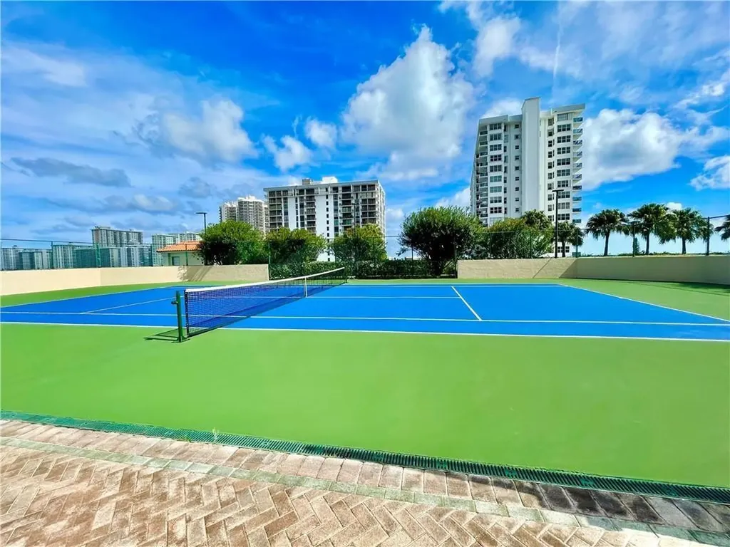 3020 NE 32nd Avenue Fort Lauderdale FL 33308
