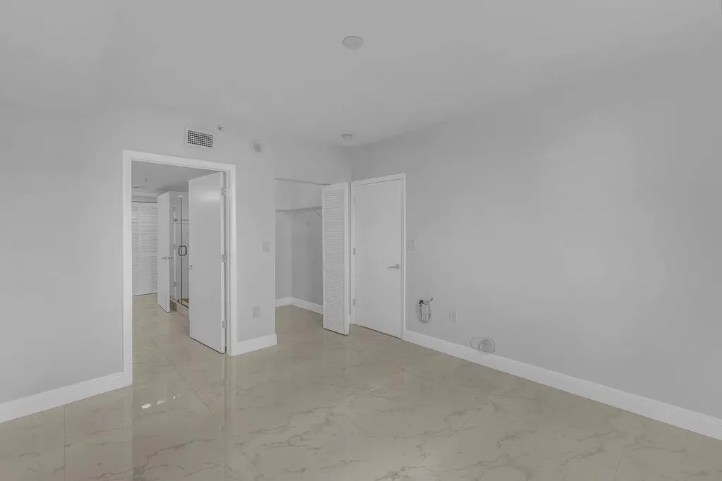 3020 NE 32nd Avenue Fort Lauderdale FL 33308