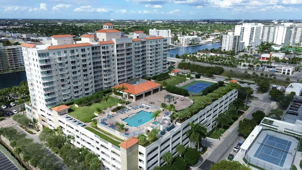 3020 NE 32nd Avenue Fort Lauderdale FL 33308