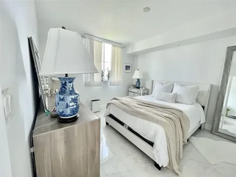3020 NE 32nd Avenue Fort Lauderdale FL 33308