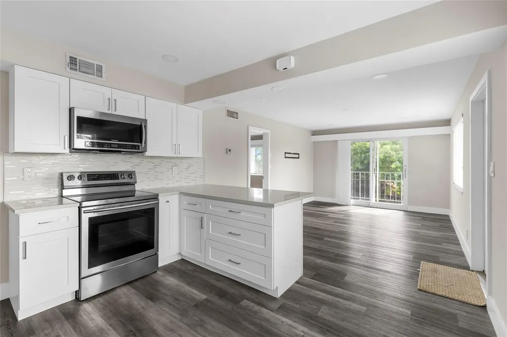 2182 NE 5th Circle Boca Raton FL 33431