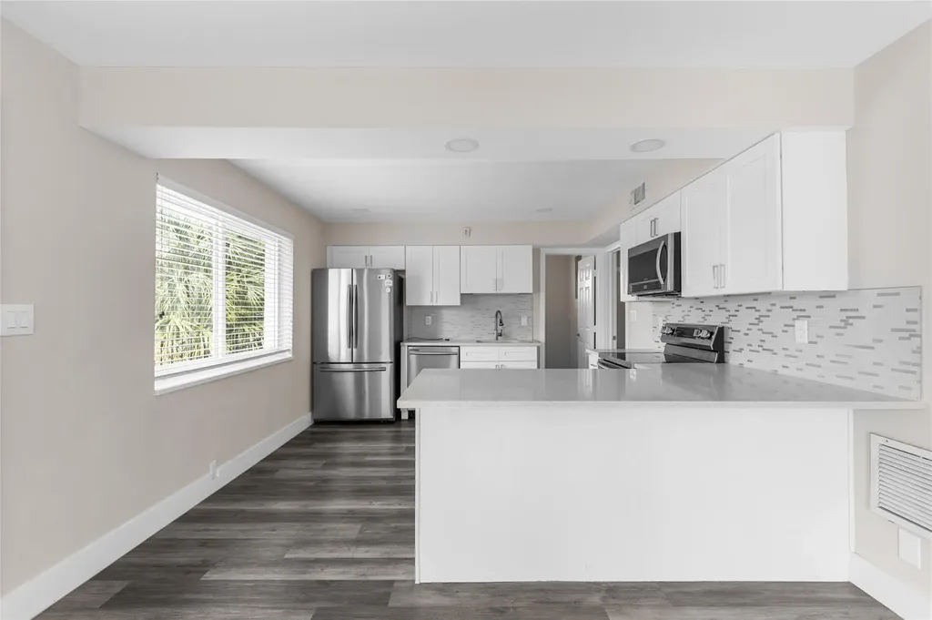 2182 NE 5th Circle Boca Raton FL 33431
