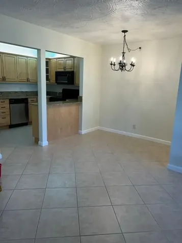 5927 La Pinata Boulevard Greenacres FL 33463