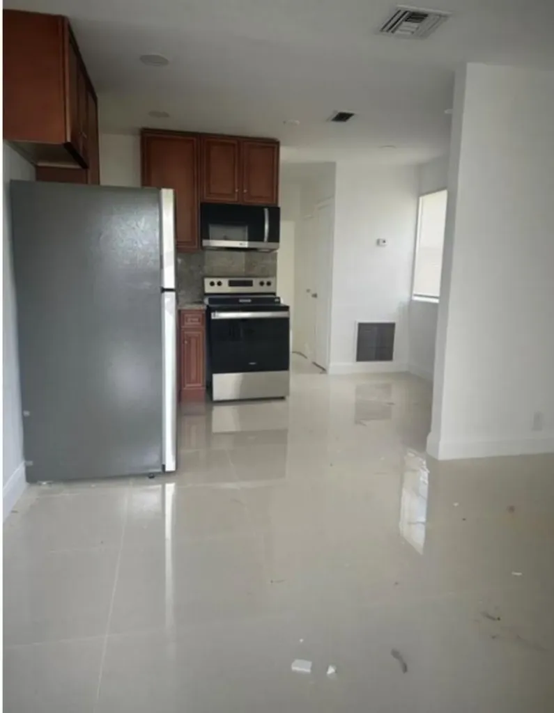 2312 Cleveland Street Hollywood FL 33020