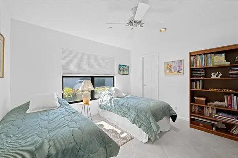 11043 Boca Woods Lane Boca Raton FL 33428