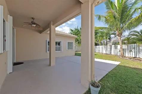 716 Juniper Lane Weston FL 33327