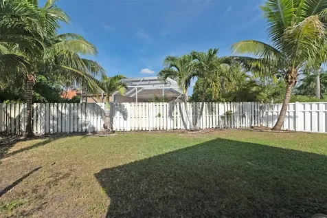 716 Juniper Lane Weston FL 33327