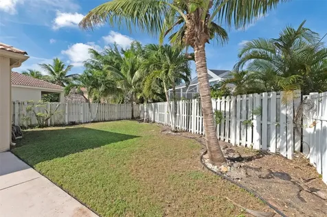 716 Juniper Lane Weston FL 33327
