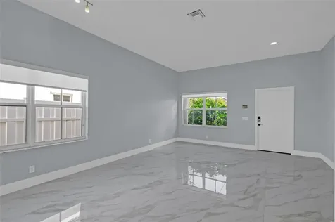 716 Juniper Lane Weston FL 33327