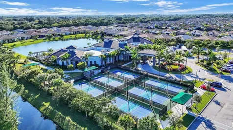 7524 N Blue Spring Drive Parkland FL 33067