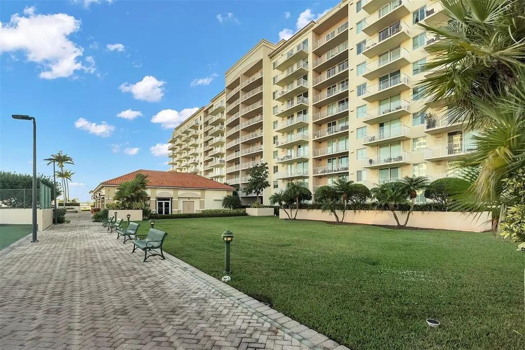 3020 NE 32nd Avenue Fort Lauderdale FL 33308