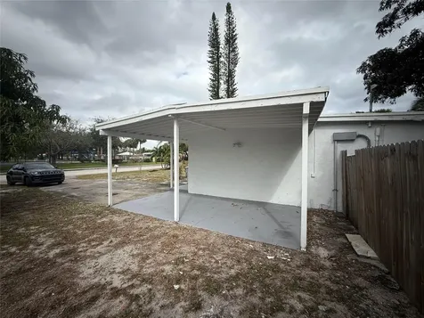 1724 NE 50th Court Pompano Beach FL 33064