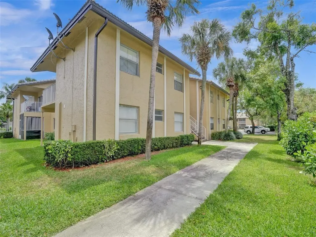 11574 NW 44th Street Coral Springs FL 33065