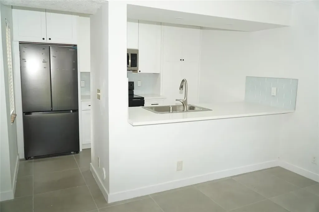 11574 NW 44th Street Coral Springs FL 33065